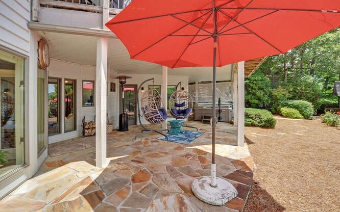 Hiawassee, Georgia, 30546, United States, 4 Bedrooms Bedrooms, ,3 BathroomsBathrooms,Residential,Active,1863263