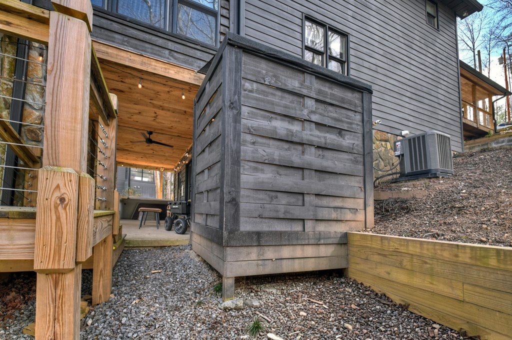 Blue Ridge, Georgia, 30513, United States, 3 Bedrooms Bedrooms, ,3 BathroomsBathrooms,Residential,Active,2029742