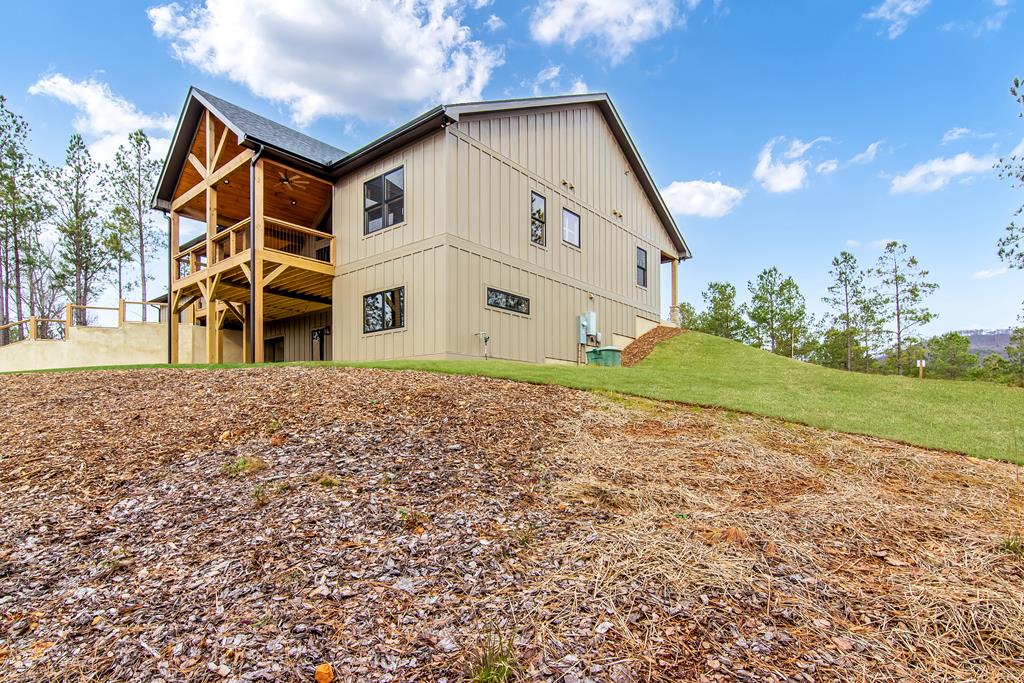 Talking Rock, Georgia, 30175, United States, 4 Bedrooms Bedrooms, ,3 BathroomsBathrooms,Residential,Active,2000224