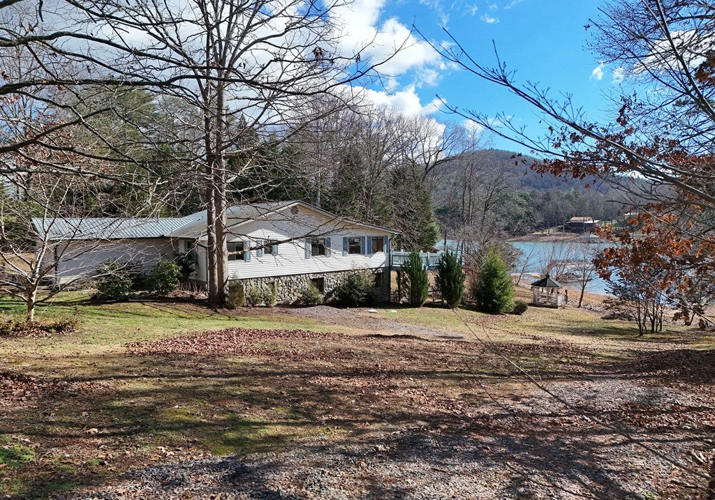 Blairsville, Georgia, 30512, United States, 3 Bedrooms Bedrooms, ,3 BathroomsBathrooms,Residential,Active,2009171