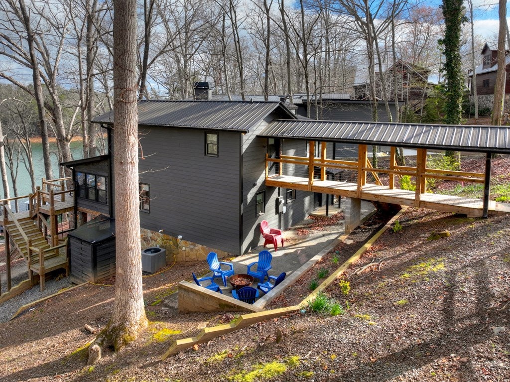 Blue Ridge, Georgia, 30513, United States, 3 Bedrooms Bedrooms, ,3 BathroomsBathrooms,Residential,Active,2029742