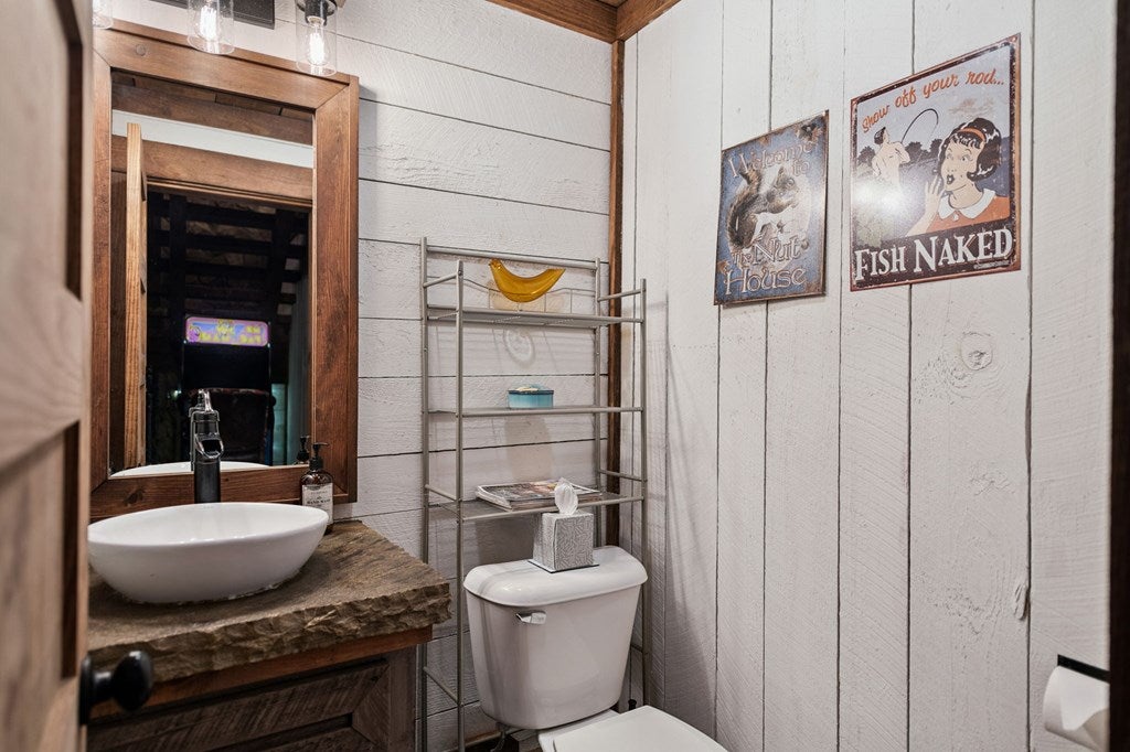 Blue Ridge, Georgia, 30513, United States, 3 Bedrooms Bedrooms, ,5 BathroomsBathrooms,Residential,Active,1973531