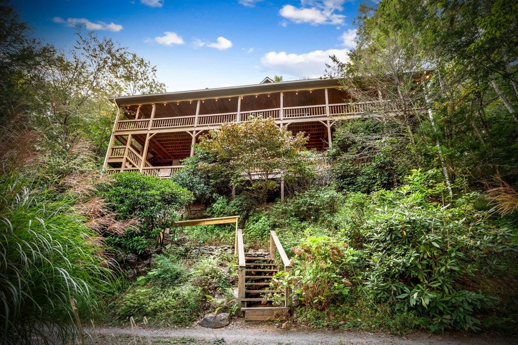 Blue Ridge, Georgia, 30513, United States, 4 Bedrooms Bedrooms, ,3 BathroomsBathrooms,Residential,Active,1945235