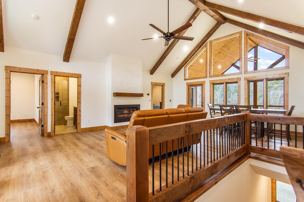 Talking Rock, Georgia, 30175, United States, 4 Bedrooms Bedrooms, ,3 BathroomsBathrooms,Residential,Active,2000224