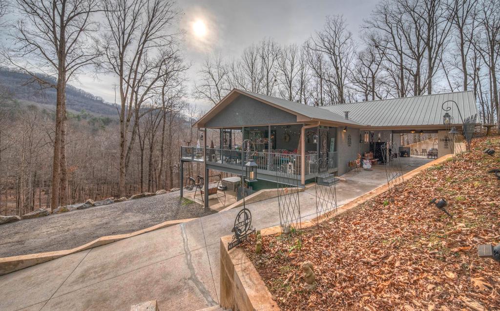 Hiawassee, Georgia, 30546, United States, 3 Bedrooms Bedrooms, ,2 BathroomsBathrooms,Residential,Active,2007353