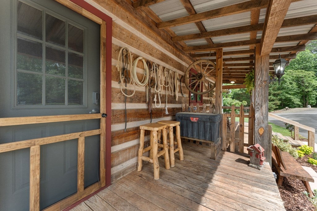 Warne, North Carolina, 28909, United States, 3 Bedrooms Bedrooms, ,3 BathroomsBathrooms,Residential,Active,1859363