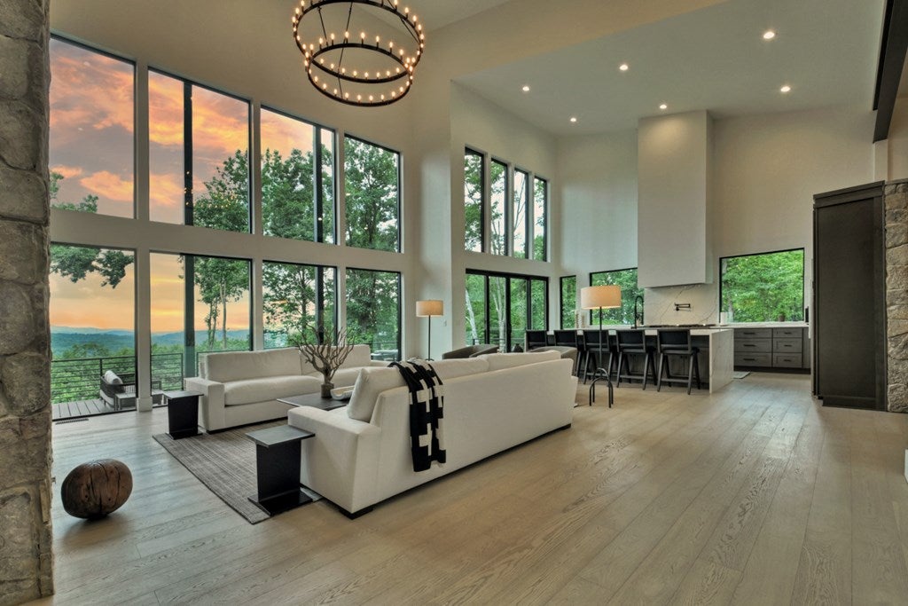 Blue Ridge, Georgia, 30513, United States, 5 Bedrooms Bedrooms, ,6 BathroomsBathrooms,Residential,Active,2017447