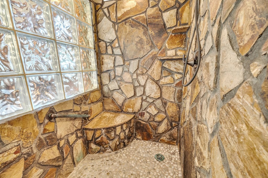 Cherry Log, Georgia, 30522, United States, 4 Bedrooms Bedrooms, ,5 BathroomsBathrooms,Residential,Active,1959948