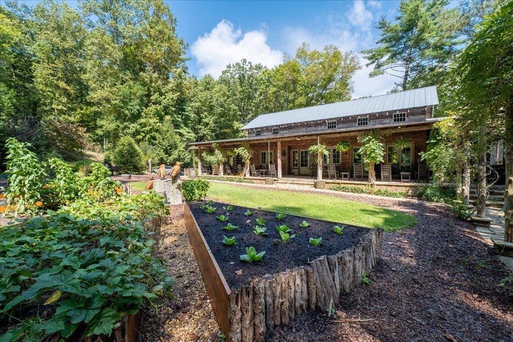 Ellijay, Georgia, 30540, United States, 5 Bedrooms Bedrooms, ,7 BathroomsBathrooms,Residential,Active,1951812
