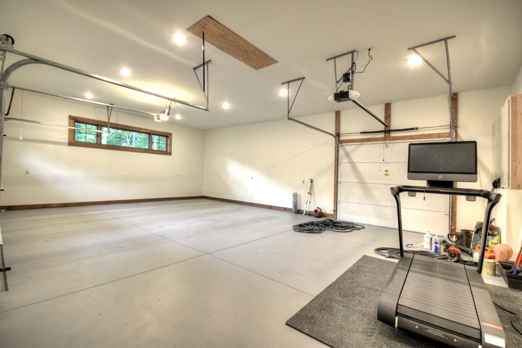 Blue Ridge, Georgia, 30513, United States, 5 Bedrooms Bedrooms, ,5 BathroomsBathrooms,Residential,Active,1945259