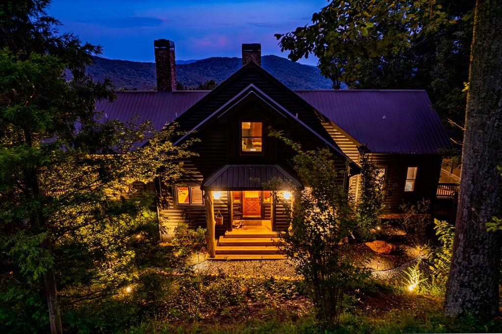 Ellijay, Georgia, 30536, United States, 6 Bedrooms Bedrooms, ,5 BathroomsBathrooms,Residential,Active,1929800