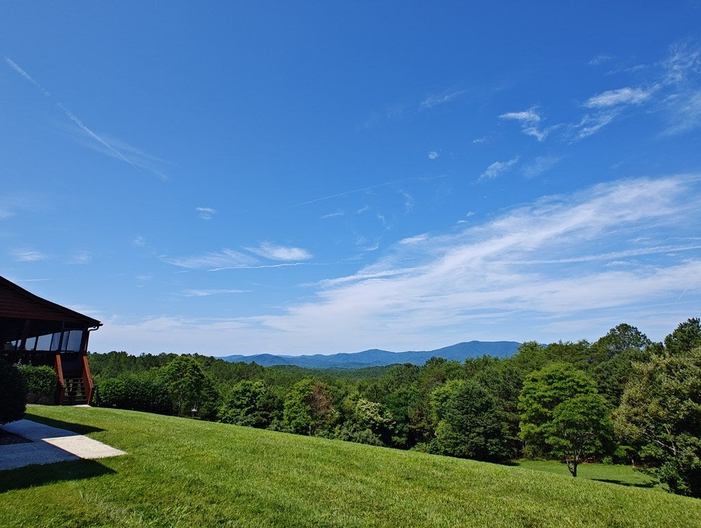 Copperhill, Tennessee, 37317, United States, 5 Bedrooms Bedrooms, ,6 BathroomsBathrooms,Residential,Active,1871227