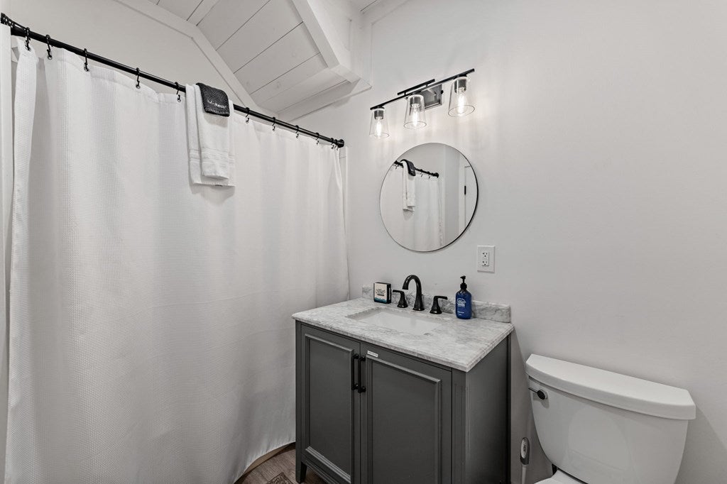 Morganton, Georgia, 30560, United States, 4 Bedrooms Bedrooms, ,3 BathroomsBathrooms,Residential,Pending,1858671