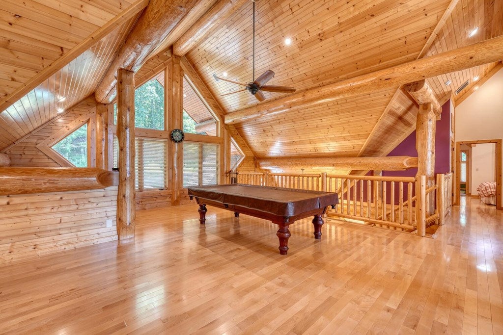 Blairsville, Georgia, 30512, United States, 4 Bedrooms Bedrooms, ,6 BathroomsBathrooms,Residential,Active,1934771