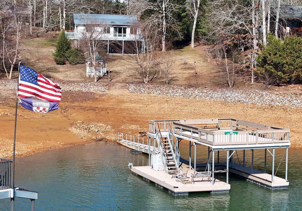 Blairsville, Georgia, 30512, United States, 3 Bedrooms Bedrooms, ,3 BathroomsBathrooms,Residential,Active,2009171