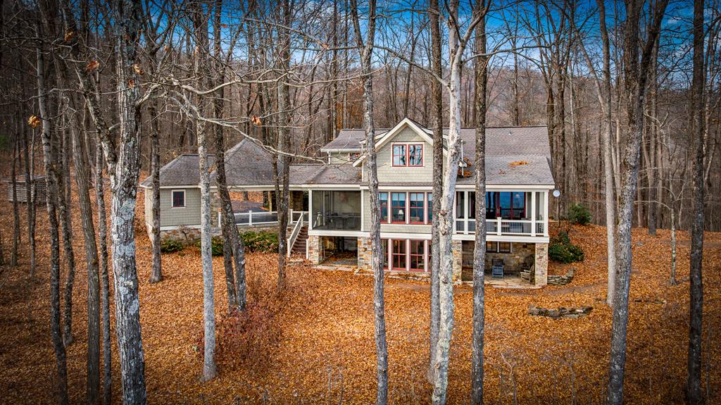 Murphy, North Carolina, 28906, United States, 5 Bedrooms Bedrooms, ,6 BathroomsBathrooms,Residential,Active,2000202