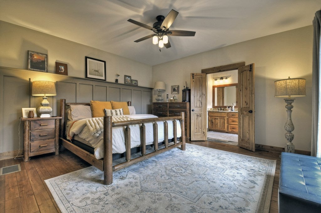 Ellijay, Georgia, 30540, United States, 5 Bedrooms Bedrooms, ,4 BathroomsBathrooms,Residential,Active,1745330