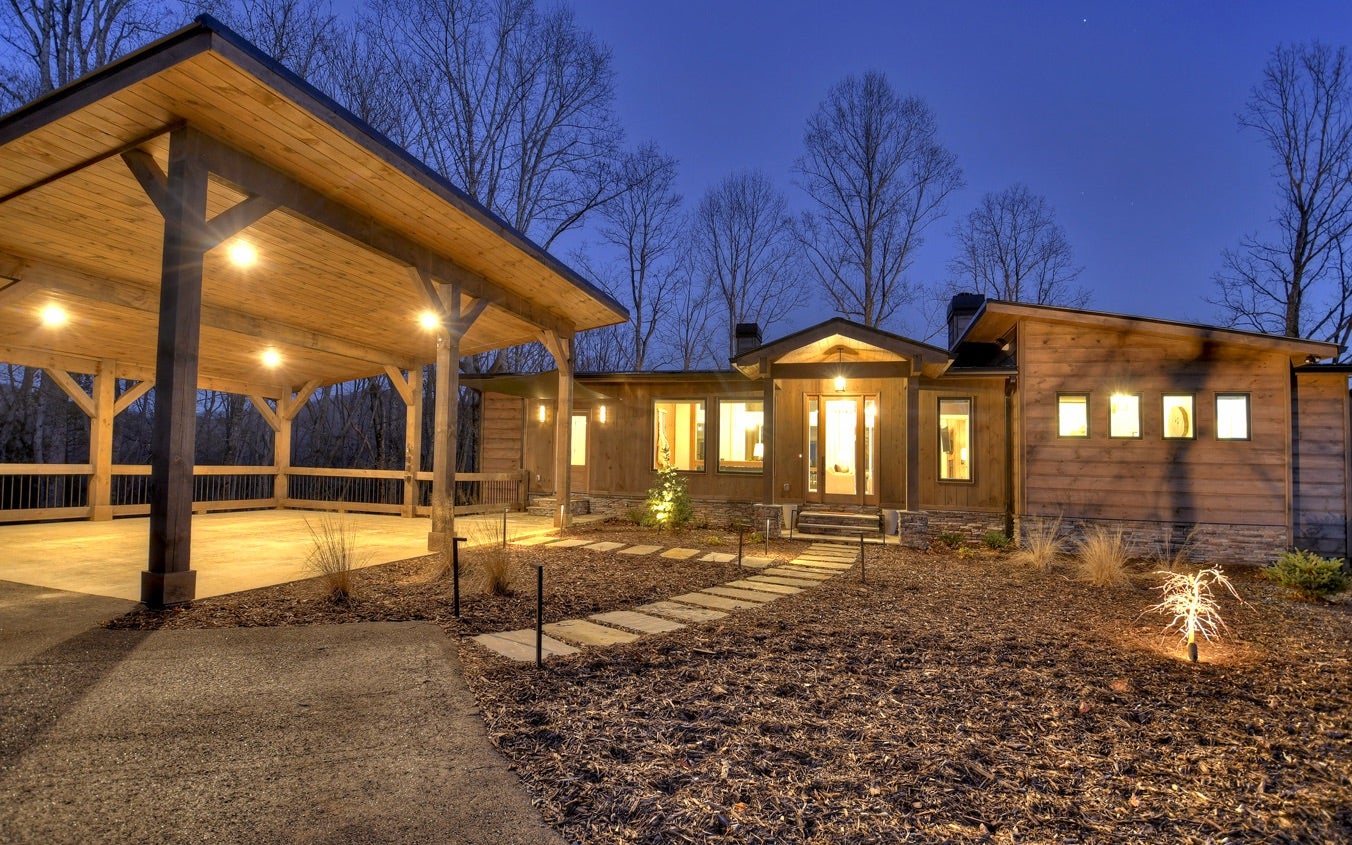 Morganton, Georgia, 30560, United States, 3 Bedrooms Bedrooms, ,4 BathroomsBathrooms,Residential,Active,2007013