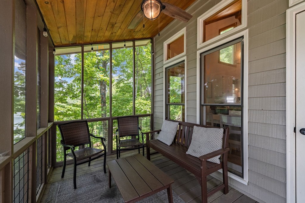 Morganton, Georgia, 30560, United States, 4 Bedrooms Bedrooms, ,3 BathroomsBathrooms,Residential,Pending,1858671