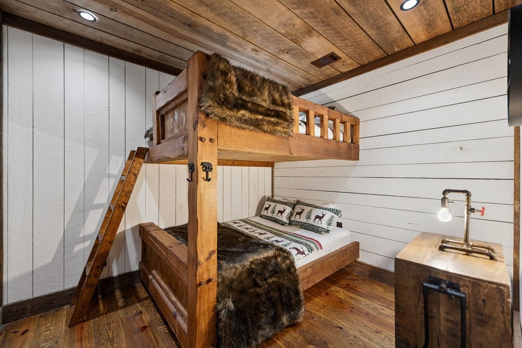 Blue Ridge, Georgia, 30513, United States, 3 Bedrooms Bedrooms, ,5 BathroomsBathrooms,Residential,Active,1973531