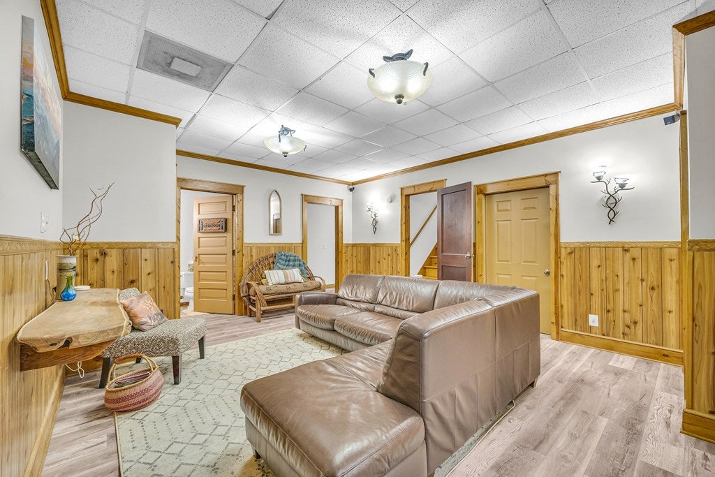 Cherry Log, Georgia, 30522, United States, 4 Bedrooms Bedrooms, ,5 BathroomsBathrooms,Residential,Active,1959948