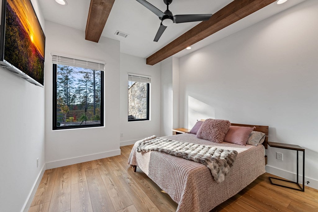 Ellijay, Georgia, 30540, United States, 4 Bedrooms Bedrooms, ,3 BathroomsBathrooms,Residential,Active,1985878