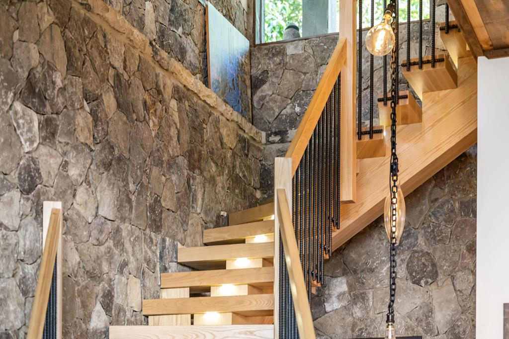 Blue Ridge, Georgia, 30513, United States, 4 Bedrooms Bedrooms, ,5 BathroomsBathrooms,Residential,Active,1904743