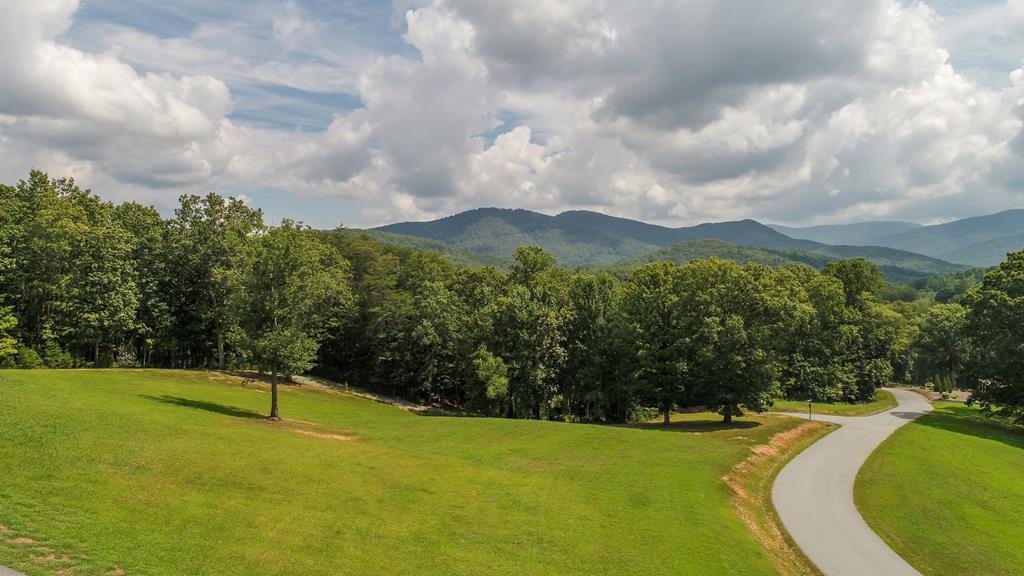 Ellijay, Georgia, 30536, United States, 3 Bedrooms Bedrooms, ,4 BathroomsBathrooms,Residential,Active,1902938