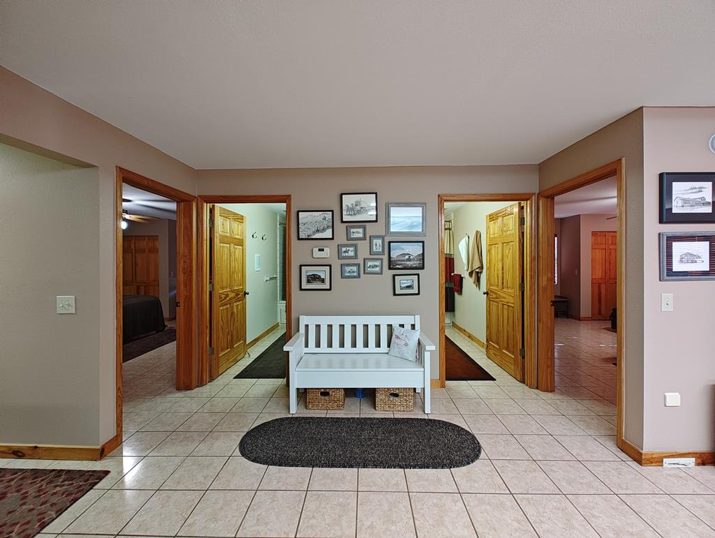 Copperhill, Tennessee, 37317, United States, 5 Bedrooms Bedrooms, ,6 BathroomsBathrooms,Residential,Active,1871227