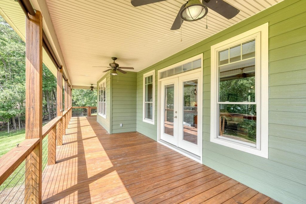 Blairsville, Georgia, 30512, United States, 4 Bedrooms Bedrooms, ,4 BathroomsBathrooms,Residential,Active,1850663