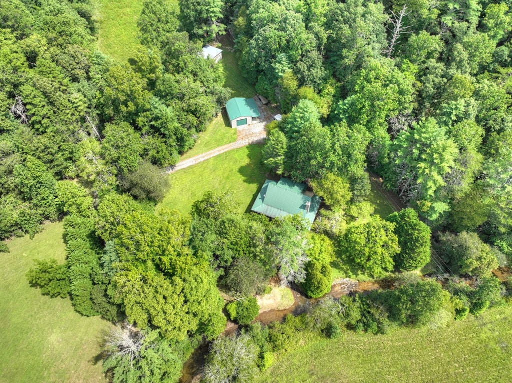 Ellijay, Georgia, 30536, United States, 2 Bedrooms Bedrooms, ,2 BathroomsBathrooms,Residential,Active,1946315