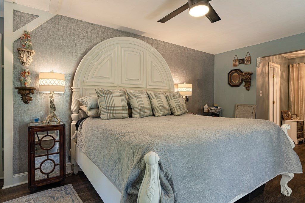 Blairsville, Georgia, 30512, United States, 5 Bedrooms Bedrooms, ,6 BathroomsBathrooms,Residential,Active,1944103
