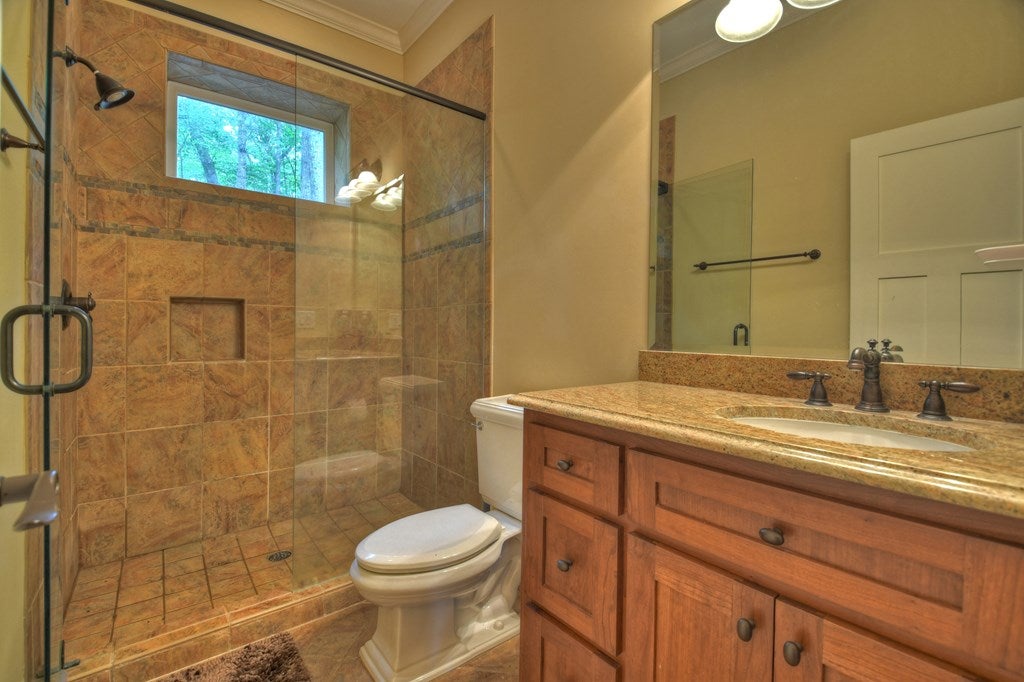 Ellijay, Georgia, 30536, United States, 6 Bedrooms Bedrooms, ,7 BathroomsBathrooms,Residential,Active,1790226