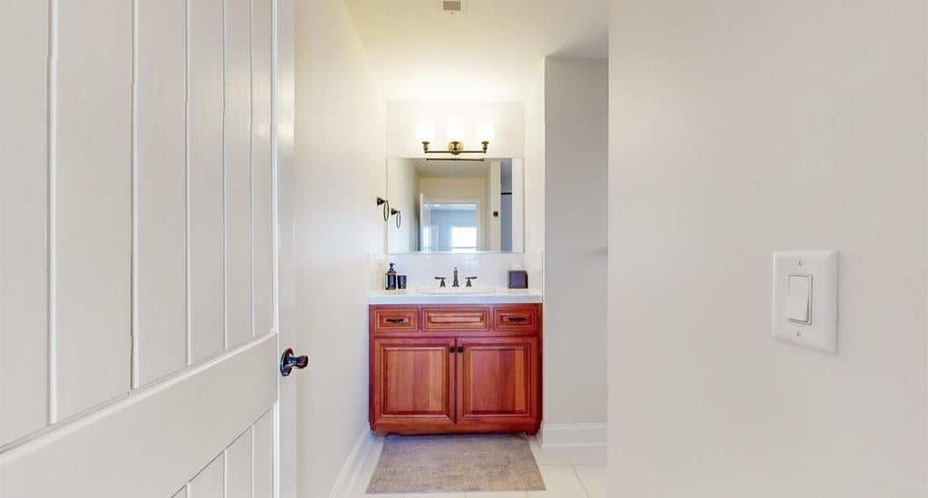 Hiawassee, Georgia, 30546, United States, 8 Bedrooms Bedrooms, ,6 BathroomsBathrooms,Residential,Active,1821974