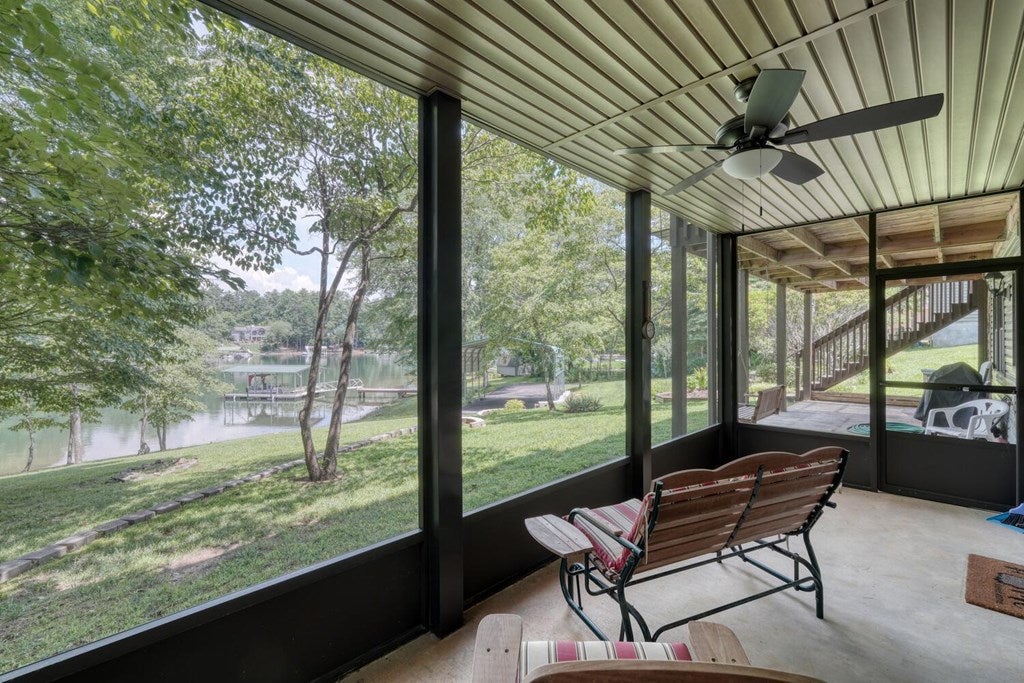 Blairsville, Georgia, 30512, United States, 3 Bedrooms Bedrooms, ,3 BathroomsBathrooms,Residential,Active,1877859