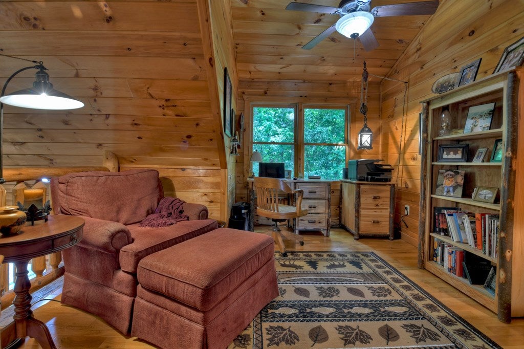 Morganton, Georgia, 30560, United States, 4 Bedrooms Bedrooms, ,6 BathroomsBathrooms,Residential,Active,1944072