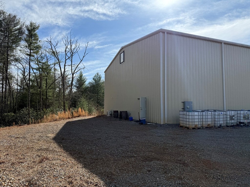 Murphy, North Carolina, 28906, United States, 1 Bedroom Bedrooms, ,1 BathroomBathrooms,Residential,Active,1780447