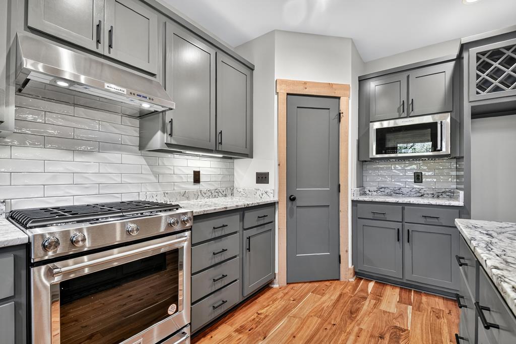 Ellijay, Georgia, 30540, United States, 4 Bedrooms Bedrooms, ,3 BathroomsBathrooms,Residential,Active,1971005