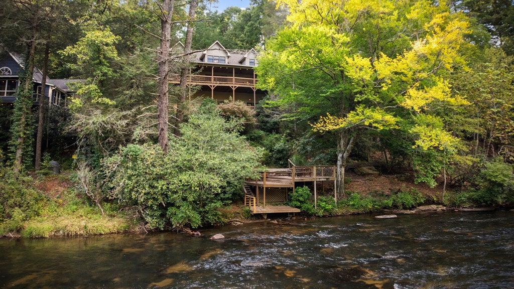 Blue Ridge, Georgia, 30513, United States, 4 Bedrooms Bedrooms, ,3 BathroomsBathrooms,Residential,Active,1945235