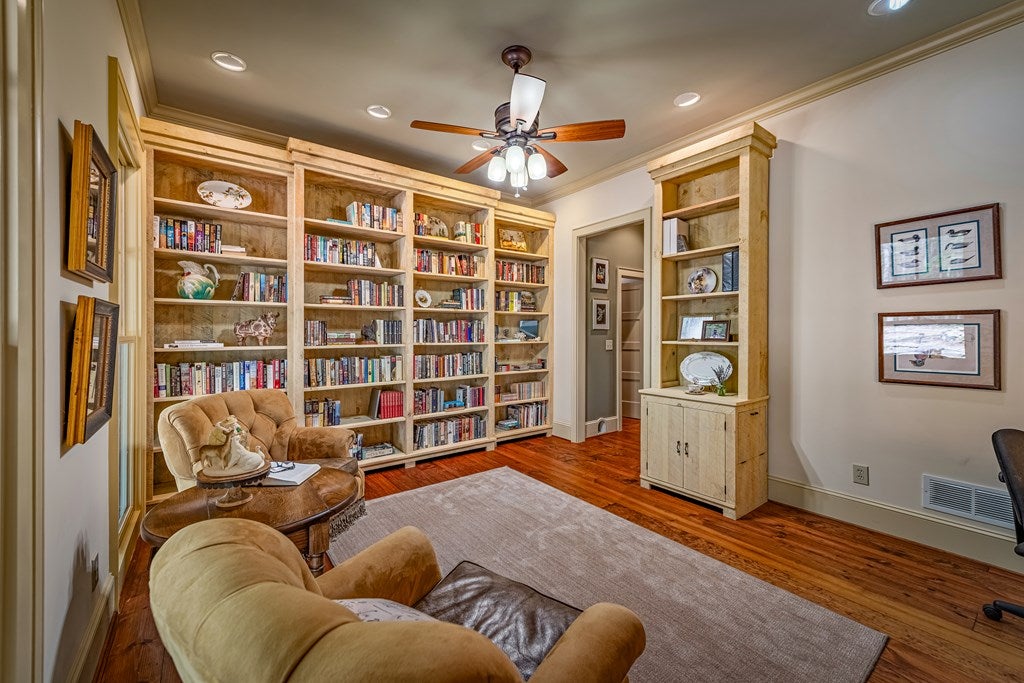 Ellijay, Georgia, 30536, United States, 4 Bedrooms Bedrooms, ,4 BathroomsBathrooms,Residential,Active,1800168