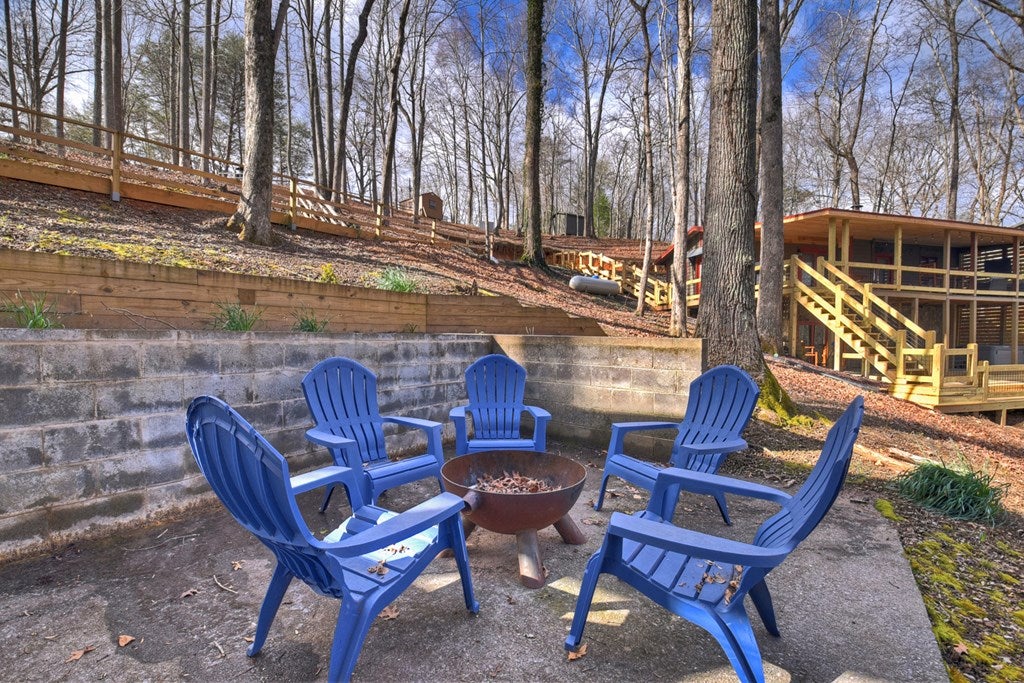 Blue Ridge, Georgia, 30513, United States, 3 Bedrooms Bedrooms, ,3 BathroomsBathrooms,Residential,Active,2029742