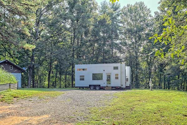 220 MOUNTAIN LAUREL DR, HAYESVILLE, NC 28904, photo 2 of 44