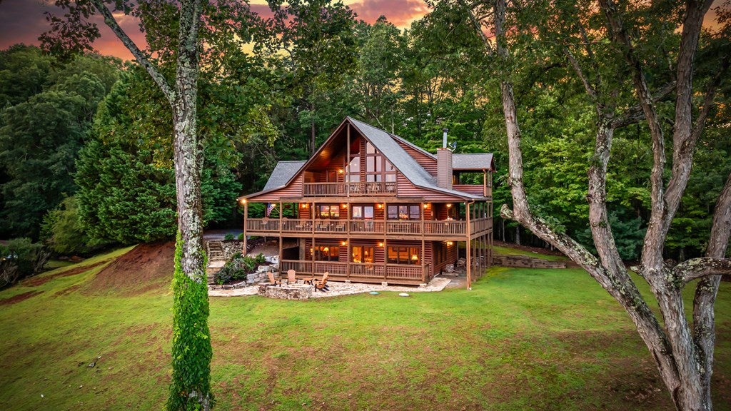 Mineral Bluff, Georgia, 30559, United States, 4 Bedrooms Bedrooms, ,4 BathroomsBathrooms,Residential,Active,1929467