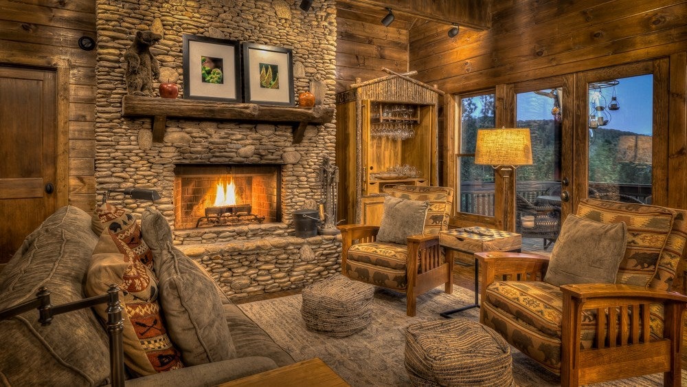 Ellijay, Georgia, 30536, United States, 6 Bedrooms Bedrooms, ,5 BathroomsBathrooms,Residential,Active,1929800