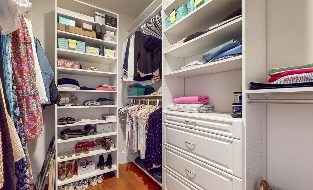 Hiawassee, Georgia, 30546, United States, 8 Bedrooms Bedrooms, ,6 BathroomsBathrooms,Residential,Active,1821974