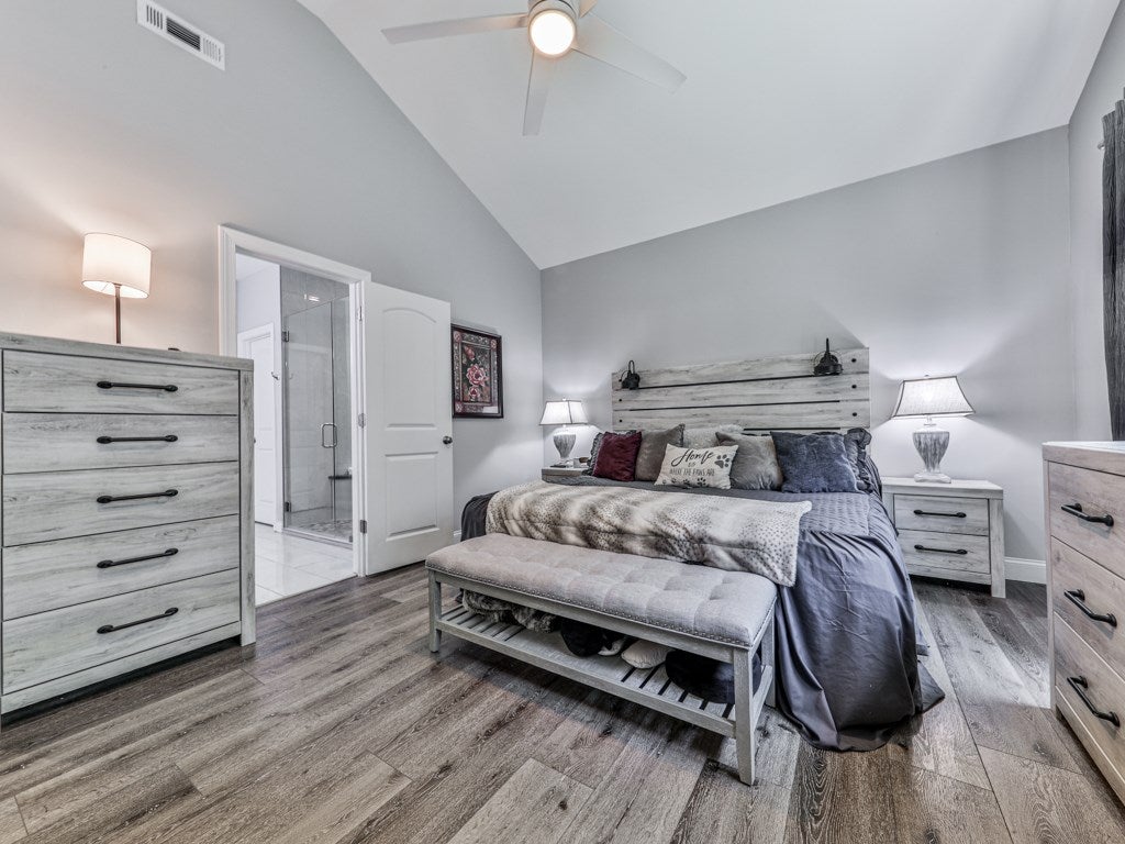 Ellijay, Georgia, 30540, United States, 4 Bedrooms Bedrooms, ,5 BathroomsBathrooms,Residential,Active,2007131