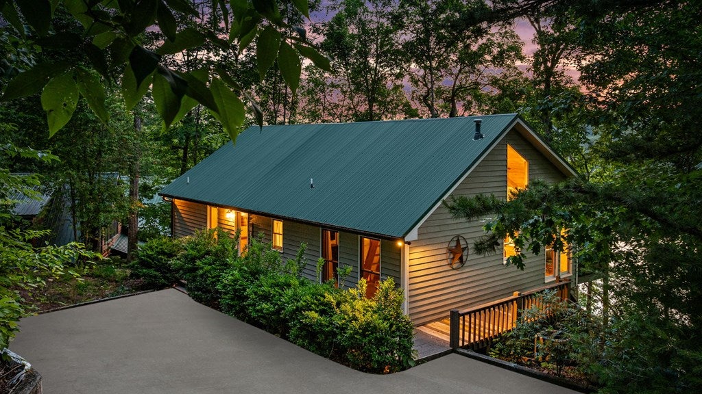 Morganton, Georgia, 30560, United States, 4 Bedrooms Bedrooms, ,3 BathroomsBathrooms,Residential,Pending,1858671