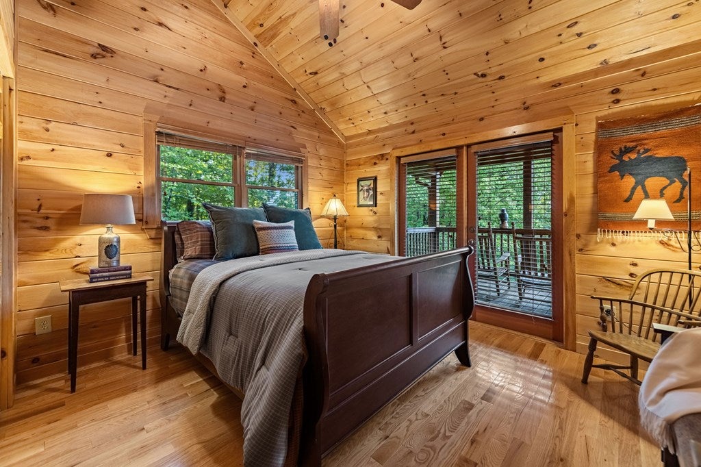 Mineral Bluff, Georgia, 30559, United States, 4 Bedrooms Bedrooms, ,4 BathroomsBathrooms,Residential,Active,1929467