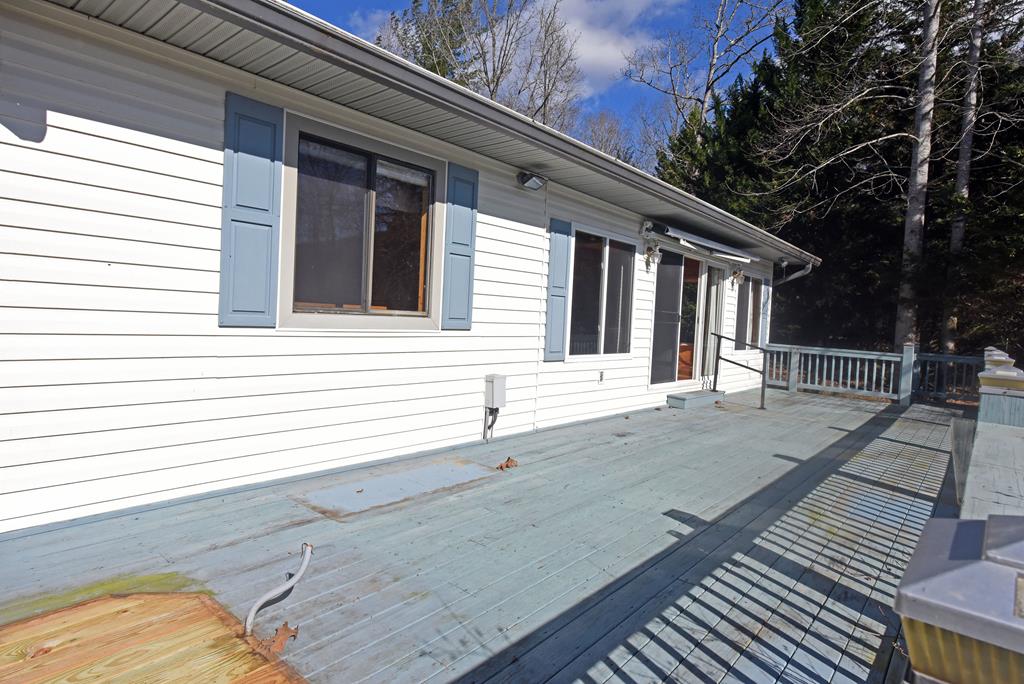 Blairsville, Georgia, 30512, United States, 3 Bedrooms Bedrooms, ,3 BathroomsBathrooms,Residential,Active,2009171