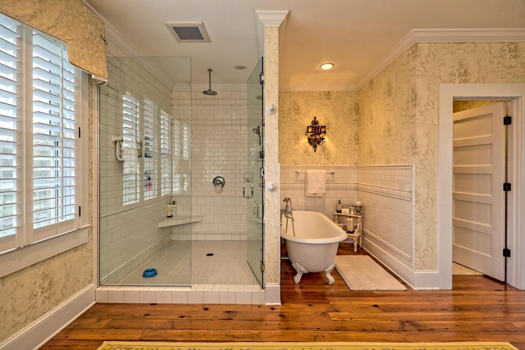 Young Harris, Georgia, 30582, United States, 4 Bedrooms Bedrooms, ,5 BathroomsBathrooms,Residential,Active,1945371